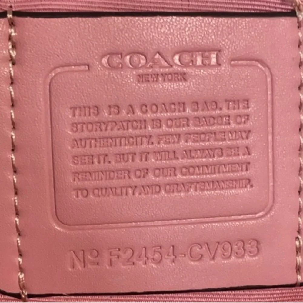 👒Coach CEA20 Teri Shoulder Bag - Gold/Powder Pink Charms - Picture 9 of 9